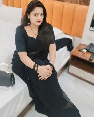 Escort Service Umri